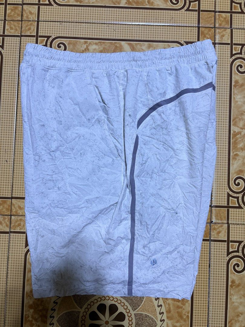 lulu mens (Category: Activewear) located in La Trinidad. Submitted by legit.ukayspot (Listing ID 1470853883, Image 3). Description: .