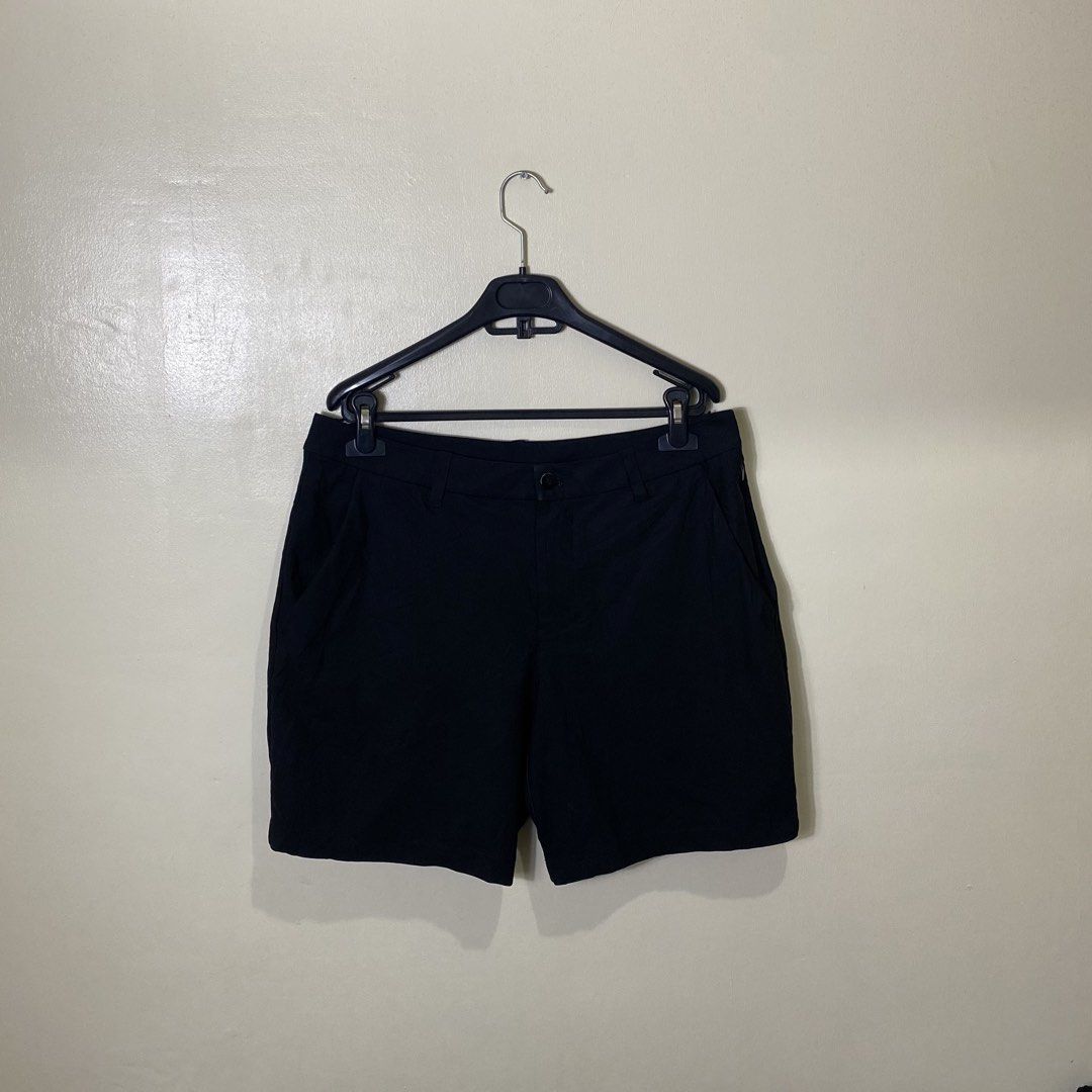 Lululemon ABC Short Classic Black Size 33 (Category: Activewear) located in Cebu City. Submitted by theloose.thread (Listing ID 1470917947, Image 1). Description: - Brand: Lululemon ABC Shorts - Color: Classic Black - Size: 33 - Condition: Excellent, zero flaws - Features: Clean minimalist look, belt loops, button closure, and convenient back zipper pocket - Fabric: Lightweight and breathable - Versatility: Ideal for daily casual wear or golfing.