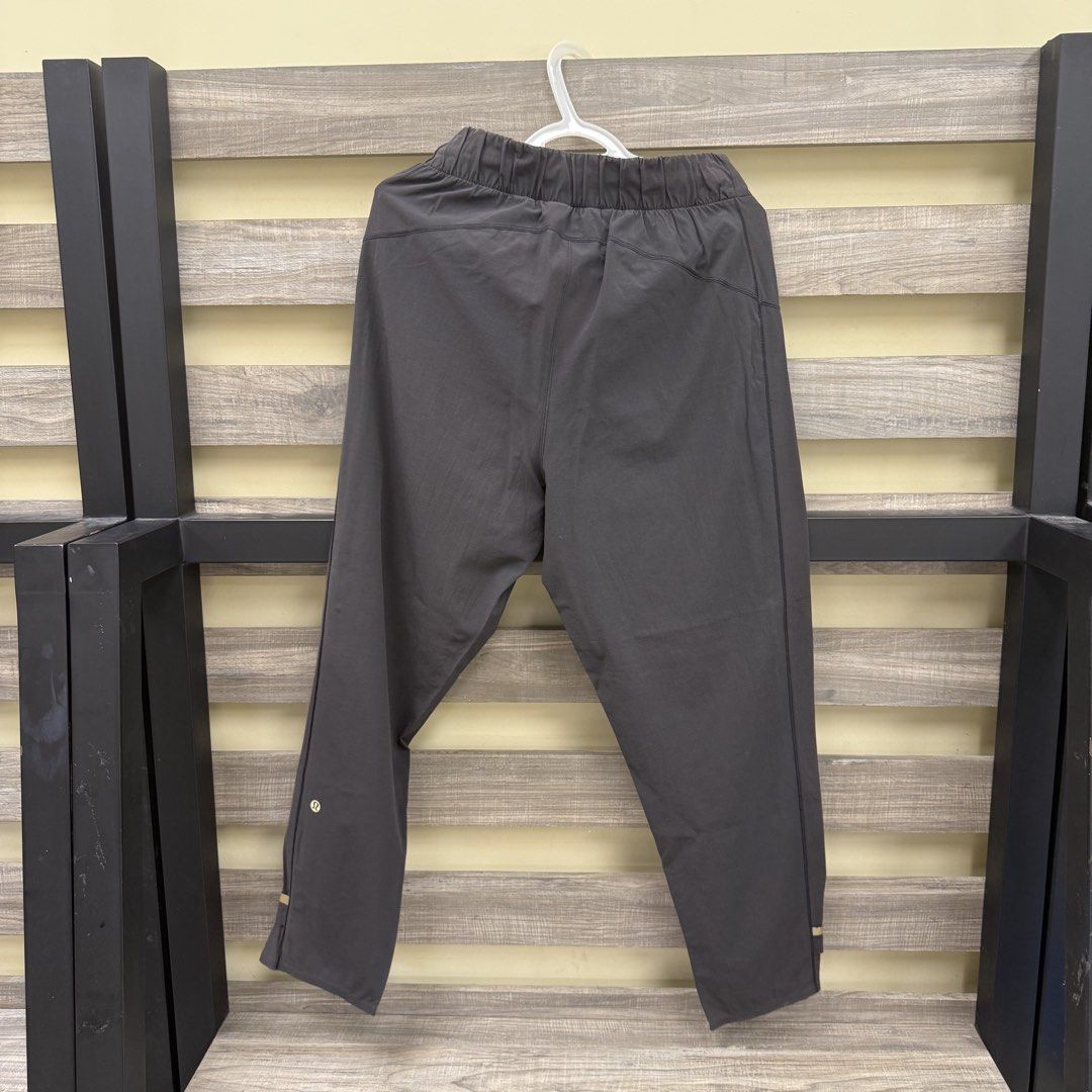 Lululemon Dark Grey Bottoms (Category: Other Bottoms) located in Mandaluyong City. Submitted by bestdressedph2025 (Listing ID 1470855496, Image 2). Description: MOP: GCash MOD: Lalamove/J&T LOCATION: Brgy. Addition Hills, Mandaluyong Discount avail for multiple items. Dimensions in Inches: Waist: 30 Length: 38 Size on Tag: US 8 (170cm) PM for inquiries!.