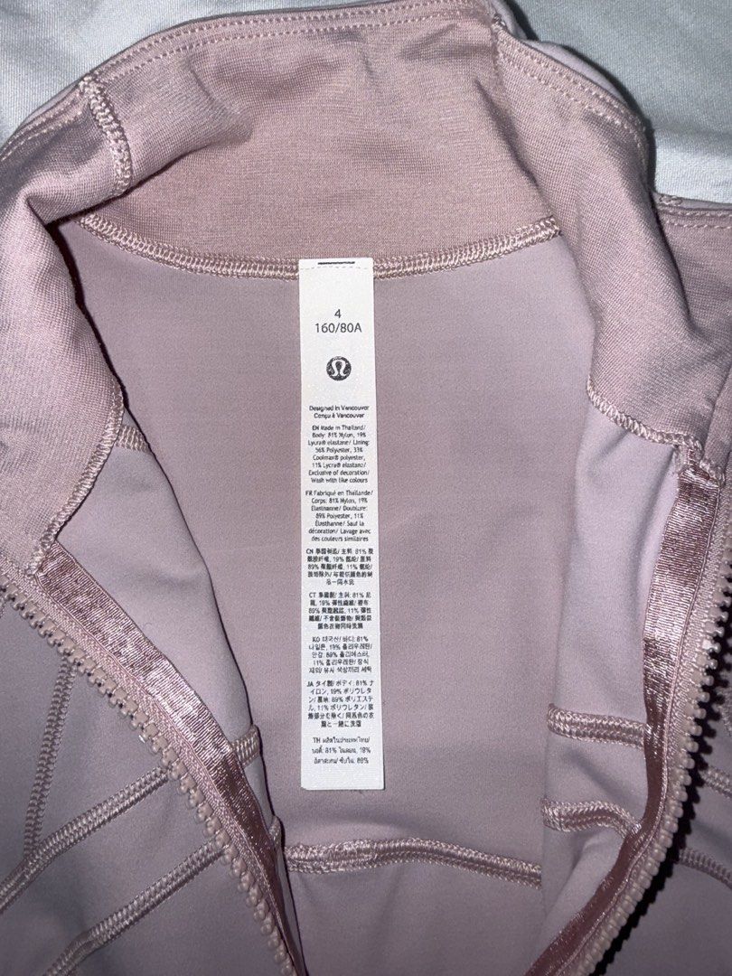 Lululemon Define Jacket Pink Mauve Size 4 (Category: Coats, Jackets and Outerwear) located in Taguig. Submitted by xiurecsz (Listing ID 1470869828, Image 3). Description: - Lululemon Define Jacket - Size: 4 (fabric tag attached).
