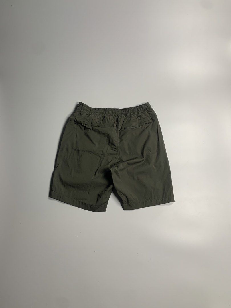 LULULEMON FORMAL SHORT (Category: Shorts) located in Dinalupihan. Submitted by bigboythrift7 (Listing ID 1470891641, Image 3). Description: LULULEMON FORMAL SHORTS SIZE : MEDIUM DIMES : 30-36 x 18 OPEN HOLE : 11 EXCELLENT CONDITION ISSUE : CUT MAIN TAG NEED WASH ₱780+SHIPPING LOCATION DINALUPIHAN BATAAN .