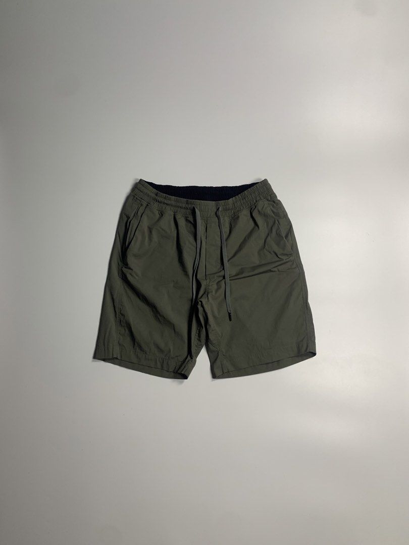 LULULEMON FORMAL SHORT (Category: Shorts) located in Dinalupihan. Submitted by bigboythrift7 (Listing ID 1470891641, Image 1). Description: LULULEMON FORMAL SHORTS SIZE : MEDIUM DIMES : 30-36 x 18 OPEN HOLE : 11 EXCELLENT CONDITION ISSUE : CUT MAIN TAG NEED WASH ₱780+SHIPPING LOCATION DINALUPIHAN BATAAN .