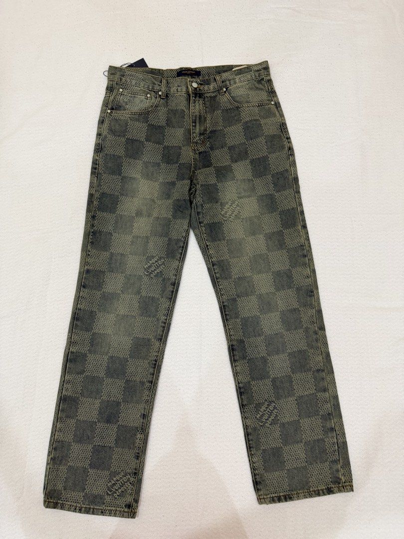 Lv dark washed pants (Category: Jeans) located in Morong. Submitted by aa.vinmy (Listing ID 1470744572, Image 1). Description: Brand new Condition: No damages or stain With tag and packaging Waistline: 34 Length: 43 inches Leg openings: 9 inches Low ballers will be ignored Meet up: Morong Bataan or Olongapo city Delivery service: Jnt and SPX express PM for more details.