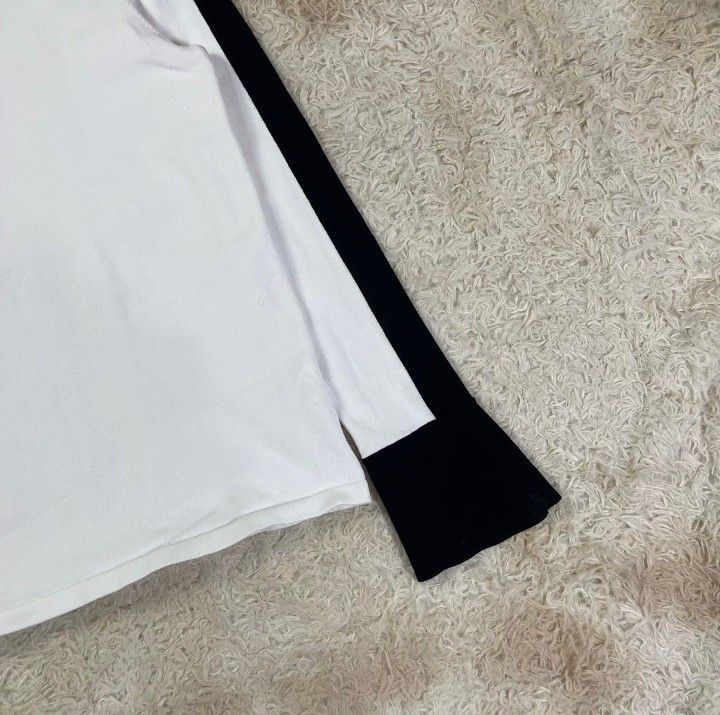 LV-LS-uniform (Category: Longsleeves) located in Dasmarinas. Submitted by classic.threads (Listing ID 1470857858, Image 2). Description: LV-LS-uniform Details: -Verygood Condition - 9.5/10 Overall Usage - Poly, Viscose -Stretchy and Comfy ΑΞ Size: XL On Tags *Flat measurement: - Width: 17 inches - Length: 25.5 inches 1499php Free Shipping. .