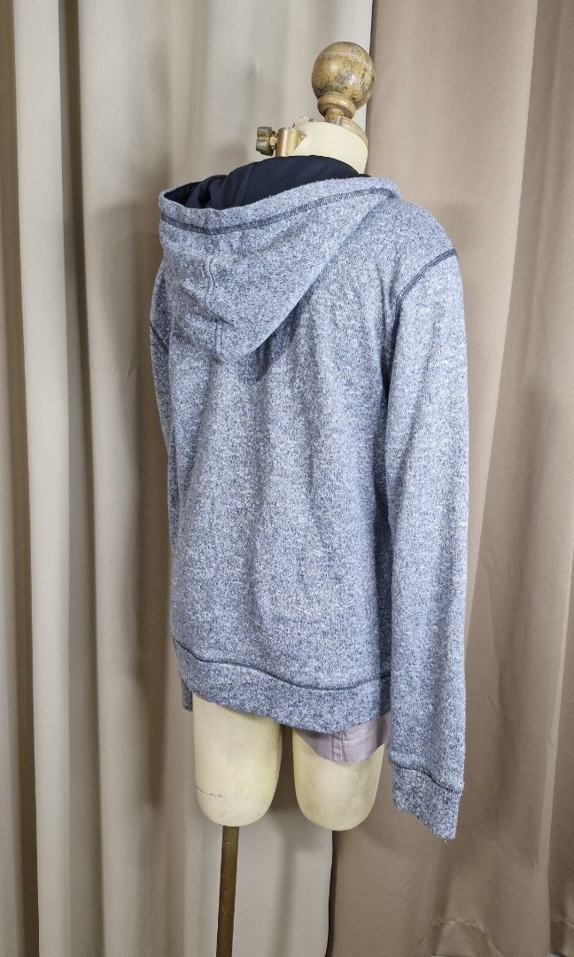M: Sonoma Hoody Jacket (Category: Coats, Jackets and Outerwear) located in Calabanga. Submitted by deniseallyson (Listing ID 1470778667, Image 3). Description: .