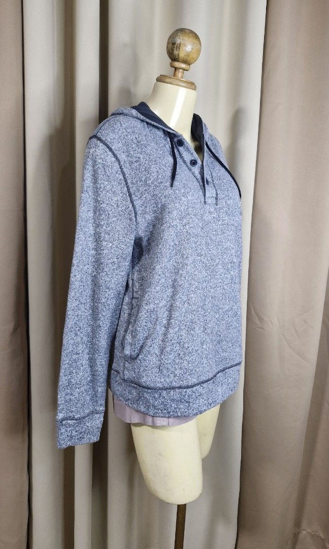 M: Sonoma Hoody Jacket (Category: Coats, Jackets and Outerwear) located in Calabanga. Submitted by deniseallyson (Listing ID 1470778667, Image 2). Description: .