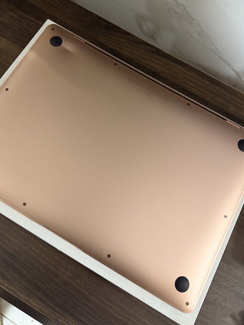 MACBOOK AIR M1 2020 A2337 13-INCH ROSE GOLD (Category: Laptops & Notebooks) located in Quezon City. Submitted by just_glam (Listing ID 1470837607, Image 3). Description: M1 Chip 8-Core CPU 8GB RAM LPDDR5 256GB SSD storage 13.3” Liquid Retina 2560 X 1600 Res BATTERY HEALTH: 90% CYCLE COUNT: 137 WITH BOX AND CHARGER WIRE PM FOR MORE DETAILS.