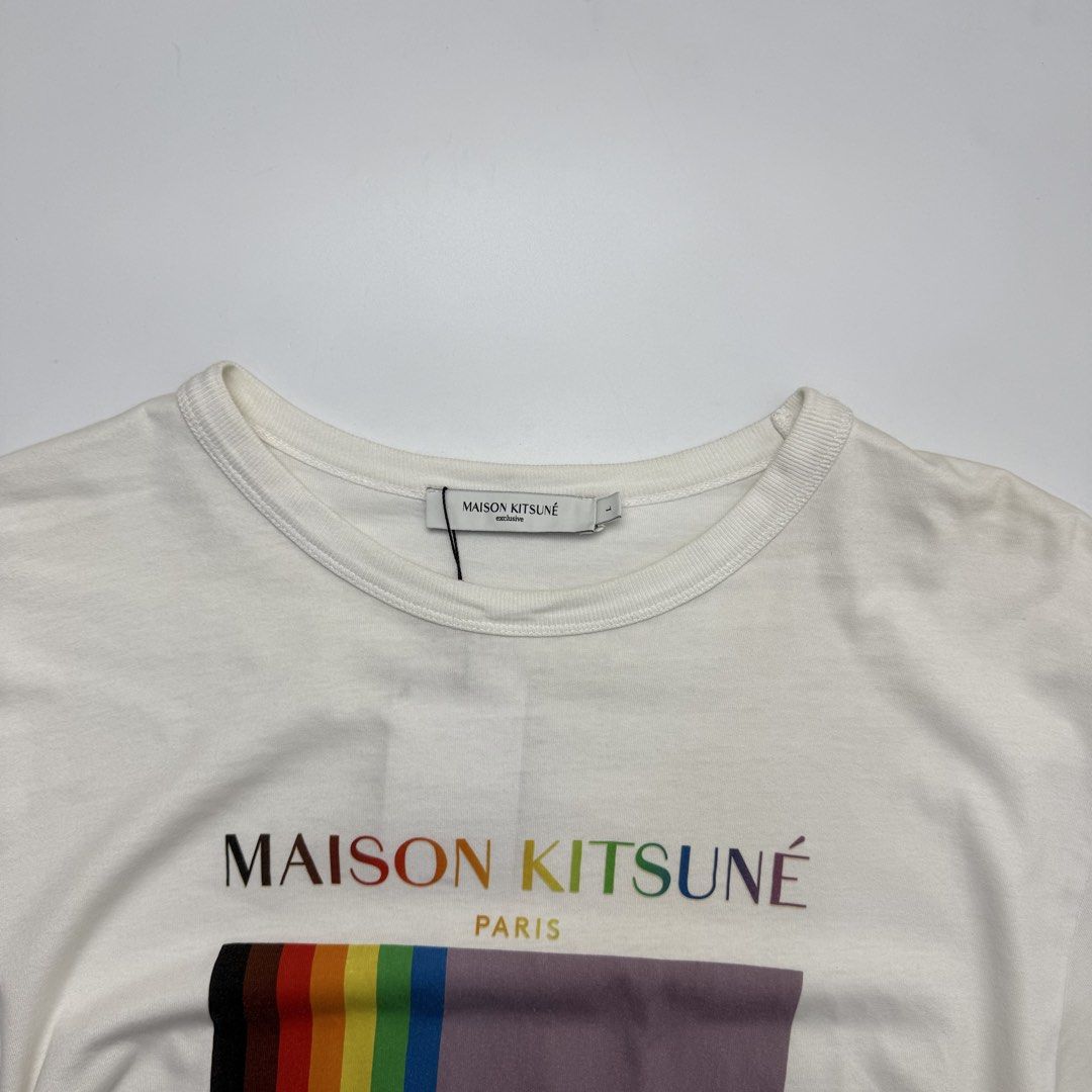 Maison Kitsune (Category: Tshirts & Polo Shirts ) located in Quezon City. Submitted by beastmnl (Listing ID 1470815889, Image 2). Description: Dimension 21.5 width 30 length .