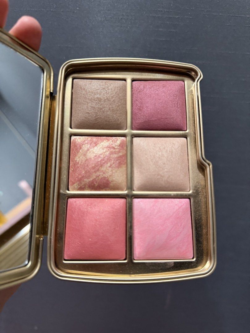 Make up bundle /Price is for the 3 items already (Category: Makeup) located in Quezon City. Submitted by stuff_galore (Listing ID 1470857584, Image 3). Description: All are 100% authentic -Hourglass Ambient Lighting Edit Unlocked - Love Edition Shades: Vivid Coral, Rose Gold Glow, Natural Bronze, Electric Pink, Dim Light, and Rose Heat Condition: Swatched only, pristine condition -Makeup by Mario Soft Blur Setting powder Shade Light Medium 90% fu