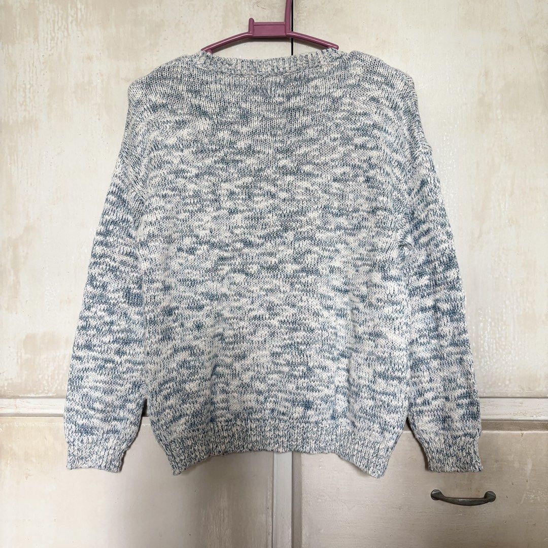Mango Kids Cable Knit Sweater (Category: Babies & Kids Fashion) located in Pasig City. Submitted by uyamuya (Listing ID 1470753939, Image 2). Description: Brand: Mango Kids Size: 9-10 years old (140cm height).