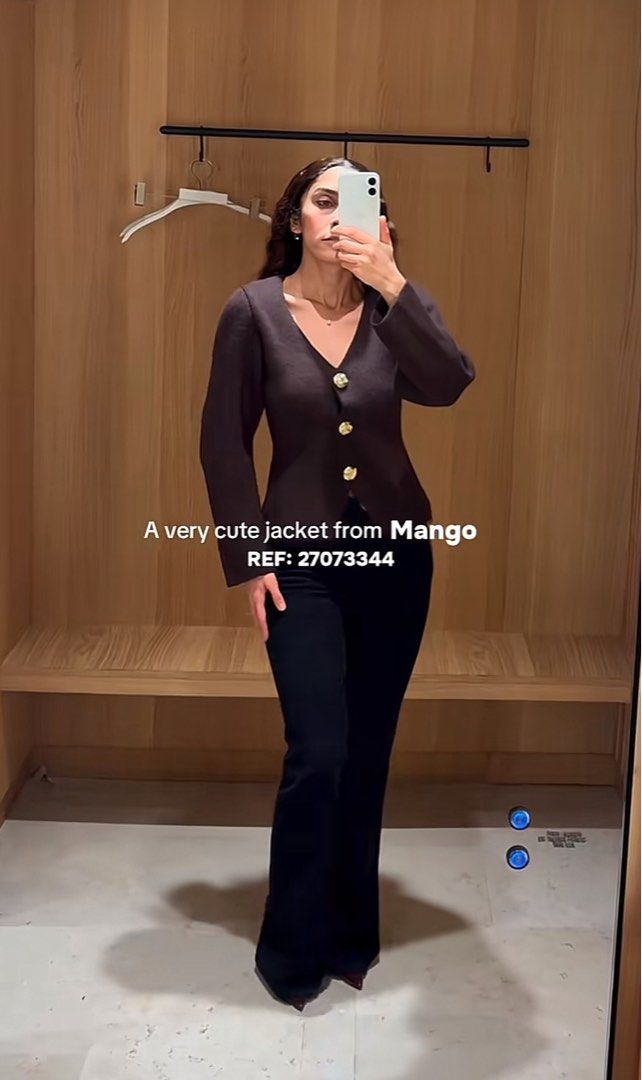 MANGO Knitted Top/Cardigan w/ Jewel Button (Category: Longsleeves) located in Manila. Submitted by charmscollections (Listing ID 1470805294, Image 2). Description: ‼️In Transit‼️ ETA Nov. 25 Brand New with Tag / 💯% Authentic 50%dp to reserved 4,295 - Original price Size: XS , S , M , L MOP - GCash•BPI•UB .