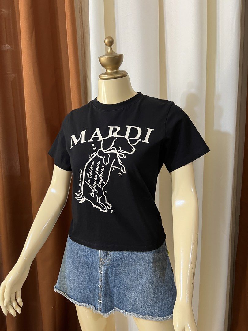 Mardi Mercredi Shirt Orig💯 (Category: Luxury Apparel) located in Cebu City. Submitted by sexyclosetph2.0 (Listing ID 1470857966, Image 3). Description: Orig💯 Like new condition Color rate 10/10 Black in actual Small No issues .