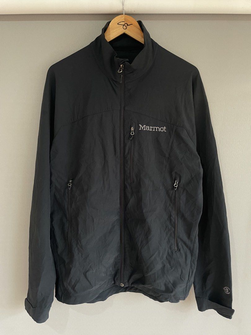 Marmot M3 Softshell Jacket Black Men's Size L (Category: Coats, Jackets and Outerwear) located in Mataasnakahoy. Submitted by zero4thrift (Listing ID 1470777350, Image 1). Description: - Brand: Marmot - Model: M3 Softshell Jacket - Size: Large - Color: Black - Full zip front with high collar for extra warmth - 1 zippered chest pocket and 2 zippered hand pockets - Lightweight and breathable fabric with 'M3 Softshell' cuff embroidery - Perfect for 