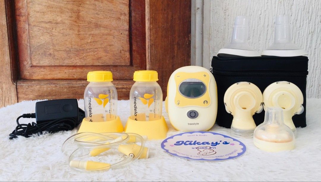 Medela freestyle (mfg2017 complete) (Category: Breastfeeding & Bottle Feeding) located in Tuguegarao City. Submitted by kikay.store.ph30 (Listing ID 1470760954, Image 1). Description: ❗NEW ARRIVALS ❗️🇺🇸 Medela freestyle ( MFG2017 ) Rechargeable Perfectly working Suction strong Authentic ✅️ Condition : likenew Inclusion : machine - charger - 2 connector - tubing - 27mm flange - bottle stand - medela bottles - insulated bag Price: 5500 MOP: GCASH