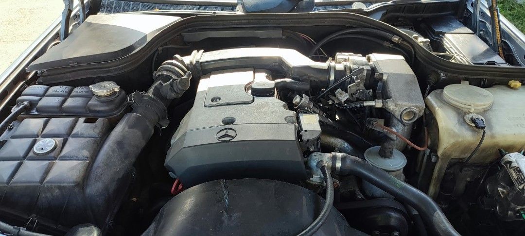 Mercedes-Benz C-Class C220 Auto (Category: Used Cars) located in Las Pinas. Submitted by monaustriaa.1 (Listing ID 1470801163, Image 3). Description: FOR SALE: 1996 Mercedes-Benz C220 (W202) • Automatic Transmission • 76,000 km on the odometer • Original interior intact • No tears or scratches on the interior • All power windows working • No overheating issues • Good engine condition • Registered until next year • Presentable interior and exterio