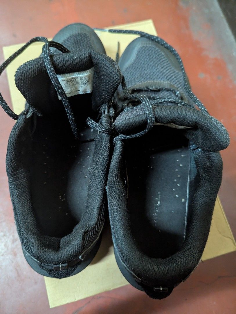 Merrell Nova 3 (Category: Sneakers) located in Malabon City. Submitted by doobidoi (Listing ID 1470815165, Image 3). Description: - Brand/Model: Merrell Nova 3 Trail Running Shoes - Color: Black with matching black laces - Size: Men's US 9 / UK 8.5 / EUR 43 / CM 27 - Outsole: Vibram rubber for superior grip on outdoor terrain - Upper: Durable mesh - Condition: Clean soles with minimal wear, includes original shoebox - Ideal for: Hiking, running, 