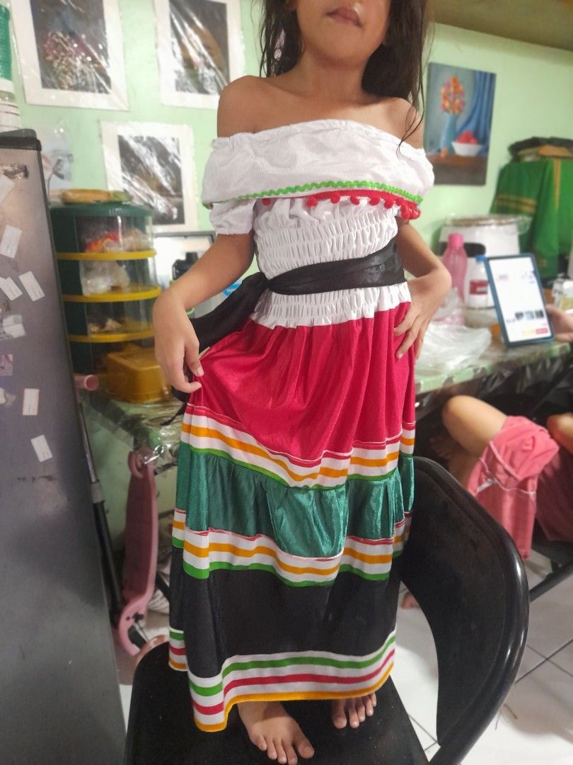 Mexico costume (Category: Babies & Kids Fashion) located in Manila. Submitted by rosegomez046149 (Listing ID 1470801776, Image 2). Description: the model age is 5yrs old wear once reafu made bought for 700.