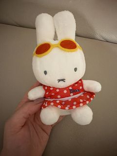 （分類：）位於 。 由 iamtiff_tiff 提交（商品編號 1470904597，圖片 1）。簡介： 。