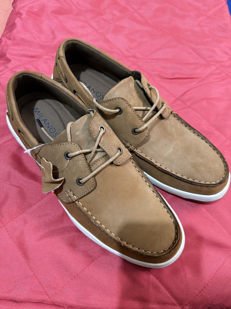 Milanos - Matteo (Category: Casual Shoes) located in Quezon City. Submitted by vintageopinions (Listing ID 1470763465, Image 1). Description: Milanos - "Matteo" Size 10 Never been used RFS: Declutter With box Meet up: Kalayaan ave QC / QC Area Shipping via: - Lalamove - Angkas - Grab - LBC Negotiable.