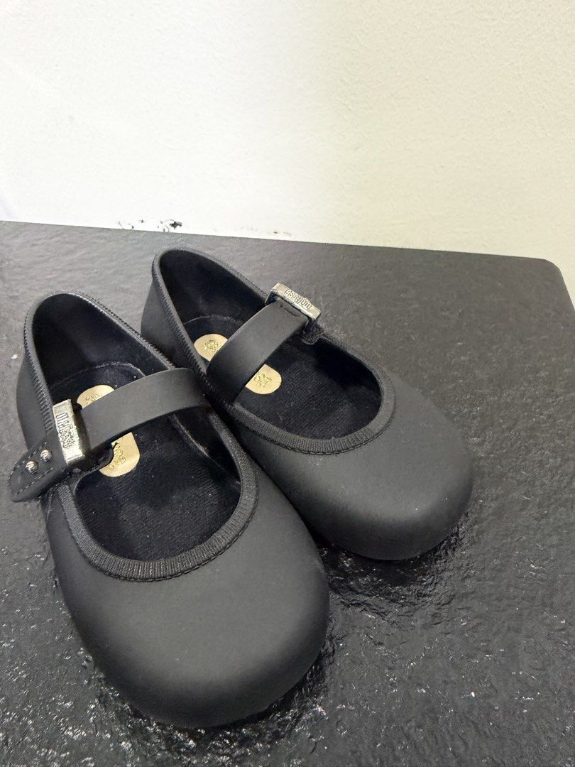 Mini Melissa Black Doll Shoes Size US 7 (Category: Babies & Kids Fashion) located in Manila. Submitted by cjezbte (Listing ID 1470882892, Image 1). Description: Guaranteed Original With Box! Jelly scent still intact Size 7 for toddlers LAST PRICE NA.