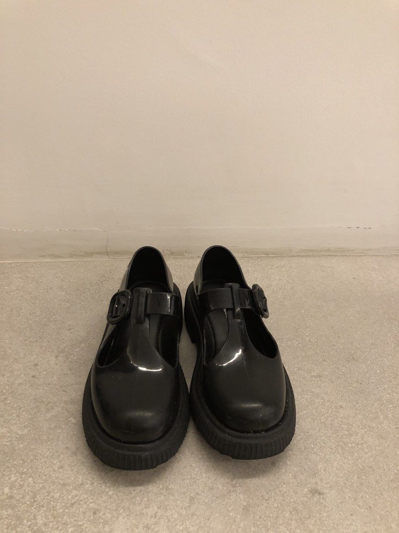 Mini Melissa Black Shoes (Category: Babies & Kids Fashion) located in Angeles City. Submitted by formomandbaby (Listing ID 1470860377, Image 2). Description: - Brand: Mini Melissa (Jackie Inf) - Color: Black - Size: 12 US / 32/33 EUR - Material: Soft, comfortable jelly - Design: T-bar with buckle strap and trendy chunky ridged sole - Inclusions: Original shoe box included - Condition: Excellent / As described - Perfect for stylish little ones!.