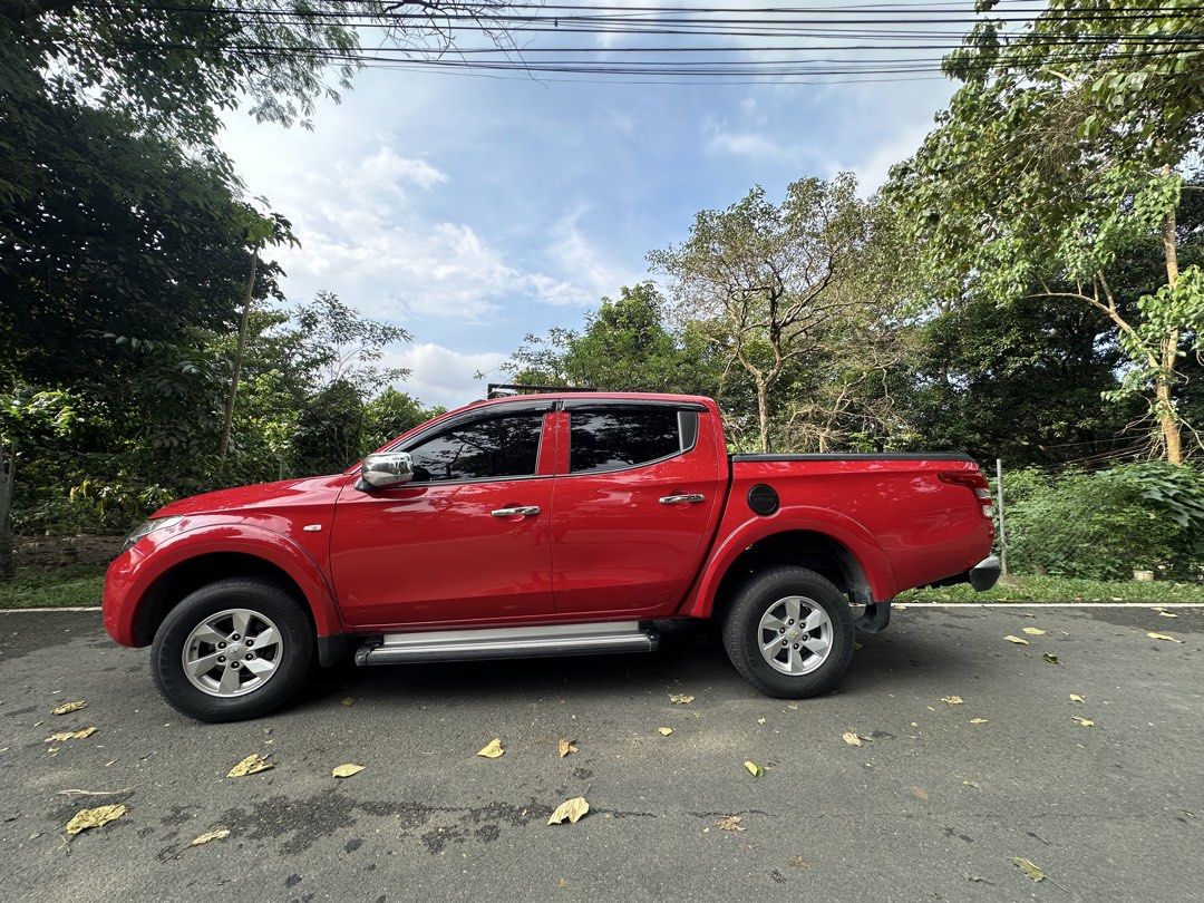 Mitsubishi Strada Glx V Auto (Category: Used Cars) located in Antipolo. Submitted by lodmanila (Listing ID 1470888322, Image 2). Description: 2015 Mitsubishi strada GLX V All power Automatic transmission Powerful CRDI Diesel engine LOW milage orig. original paint Very fresh interior Bed liner Rollup board worth 20k Touch screen monitor Rfid north and south 3m tint Ice cold aircon Reg. til 2027 Complete papers Complete manuals Two keys Thick tires
