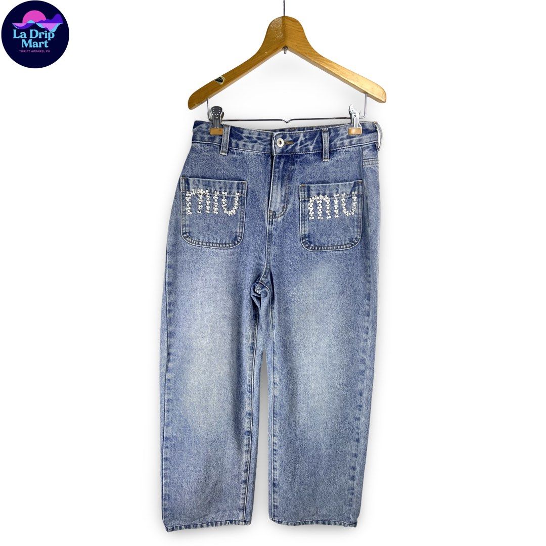 ‎“MIU-MIU” EMBELLISHED STUD BAGGY JEANS (Category: Jeans) located in Taguig. Submitted by ldm.ph (Listing ID 1470914338, Image 1). Description: ‎(LDM-B-0179) ‎Size:ACTUAL FIT:M-L ‎Dimensions Waistline: 28 ‎Inches length:37 Leg opening:9 ‎Condition: GOOD AS NEW ‎Color rate:10 ‎Flaws:❌ ‎(READY TO WEAR) .