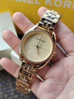 (Category: ) located in . Submitted by msddirectfactoryoutlet (Listing ID 1470792340, Image 1). Description: .