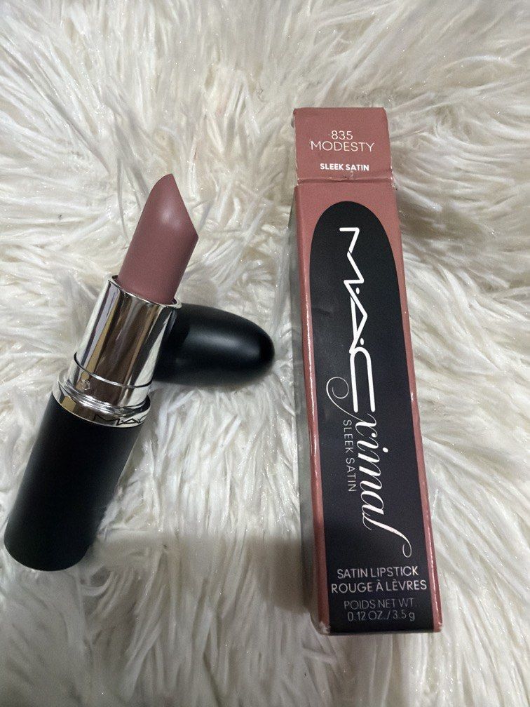 MODESTY MACXIMAL SLEEK SATIN LIPSTICK (Category: Makeup) located in Pugo. Submitted by caztraine (Listing ID 1470781675, Image 1). Description: .