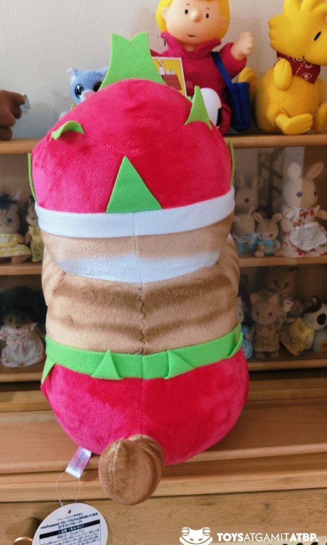 MOFUSAND: DRAGON FRUIT CAT PLUSH, 13 INCHES (Category: Plushies & Soft Toys) located in San Pedro. Submitted by normancorpuz621 (Listing ID 1470745705, Image 2). Description: AVAILABLE: MOFUSAND : DRAGON FRUIT CAT PLUSH AUTHENTIC ◾FOR ONLY 650PhP📌 ◾SIZE: 12 INCHES ◾CONDITION RATE: 10/10 ◾FIRST TO PAY ◾MOP:GCASH/BDO ◾COURIER: J&T/FLASH/LALAMOVE ◾NO COD/COP/MEET UPS #JAPANITEM #BRANDNEW #WITHPAPERTAG.