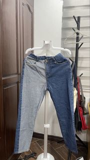 (Category: ) located in . Submitted by to_ri (Listing ID 1470840562, Image 1). Description: .