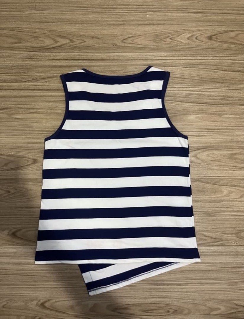 MONCLER ASSYMETRICAL WOMENS TANK TOP (Category: Luxury Apparel) located in Manila. Submitted by ann_kia (Listing ID 1470905801, Image 3). Description: MONCLER ASSYMETRICAL WOMENS TANK TOP GOOD AS NEW / NO ISSUE 17.5×24 / MED ON TAG 1650 ADD SF.