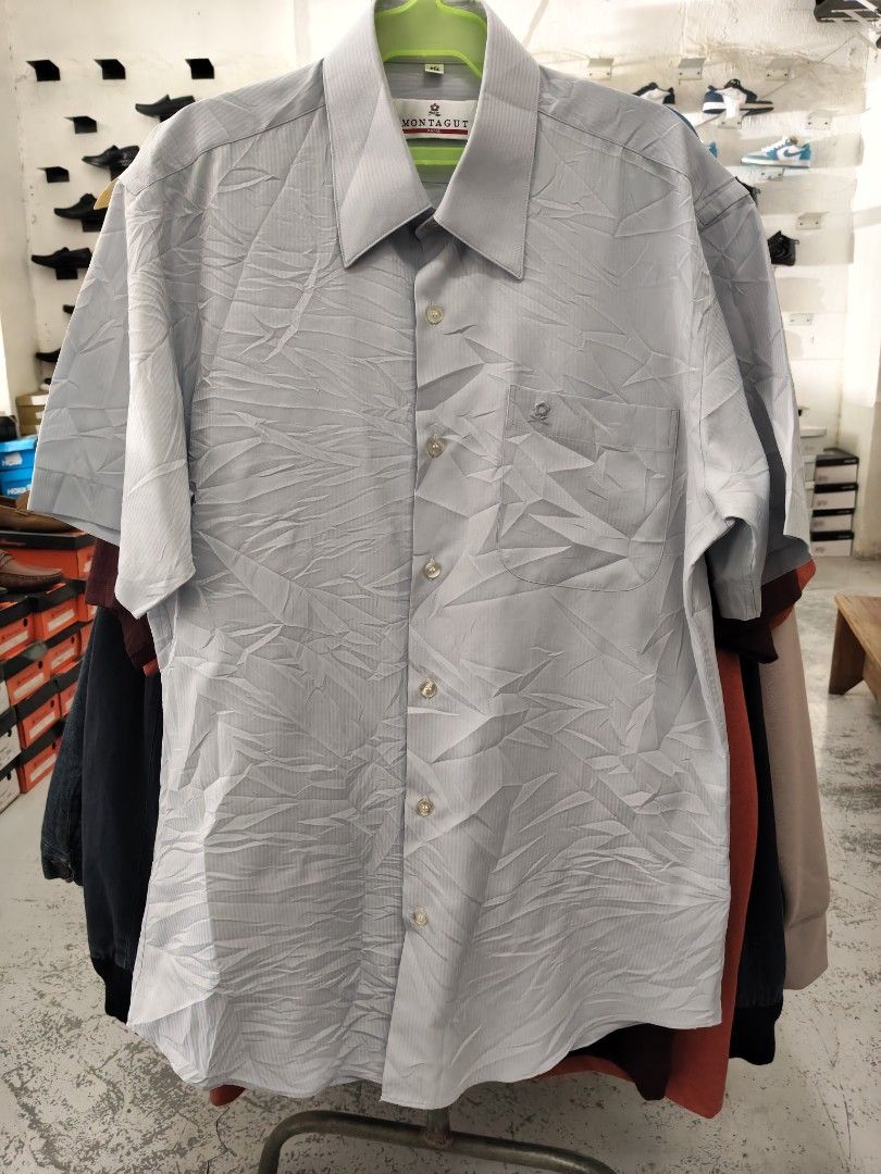 Montagut Paris button down Polo shirt (Category: Tshirts & Polo Shirts ) located in Cabadbaran. Submitted by jem1124 (Listing ID 1470768030, Image 2). Description: 21x30 excellent condition No issue.