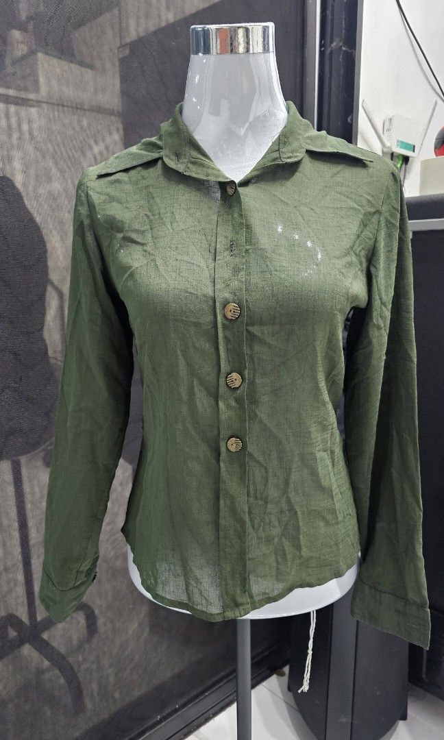 Moss Green Longsleeves (Category: Longsleeves) located in Manila. Submitted by dndgnzlz (Listing ID 1470834796, Image 1). Description: Brand: M Fashion Size: Large, best fit medium Worn few times Light fabric Missing button Payment first policy MOP: BPI, Gcash, Maya Courier: LBC, J&T, Lalamove, Grab.