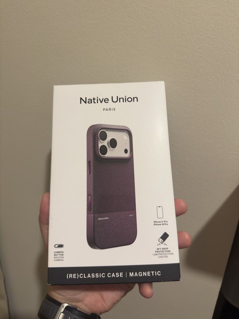 Native Union Classic Iphone 18 Pro Case Magsafe Burgundy (Category: Cases & Sleeves) located in Quezon City. Submitted by nsirsiri (Listing ID 1470903553, Image 1). Description: Iphone 17 Pro and Iphone 18 Pro compatible Burgundy color Barely used. Like new with slight peeling at the corner. Barely noticeable. Please check photo. Original price ₱3,190. Selling for only ₱2,300 Proj. 4 QC location .