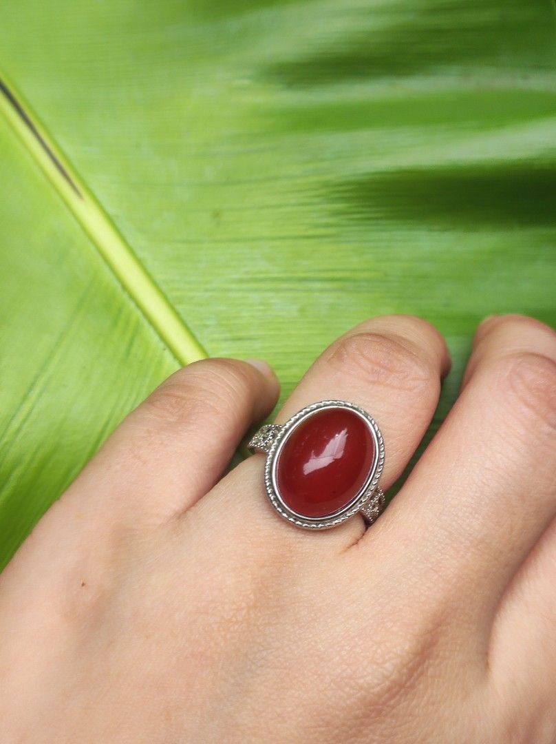 Natural Carnelian Silver Ring gemstone ring crystal ring (Category: Rings) located in Kinoguitan. Submitted by artemiscrystal (Listing ID 1470860502, Image 2). Description: - natural carnelian gemstone crystal ring - silver plated alloy - adjustable size .