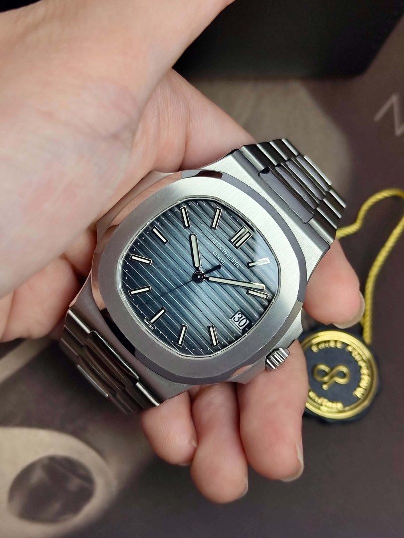 Nautilus 5711/1A (Category: Men's Watches) located in Makati City. Submitted by swissperpetual (Listing ID 1470853832, Image 1). Description: Patek Philippe Nautilus 5711/1A-010 Blue Dial 40mm 2017 Complete set Condition: 9/10 (Excellent condition) Price: P8,458,000 Negotiable 🤝 7 Day Moneyback Guarantee 🧑‍🔧 1 Year SP Service Warranty 💱 Trades Offers and Pre-orders Accepted 💳 Credit Card Options Available 🪙 Layaway Options Available 📦 Nati