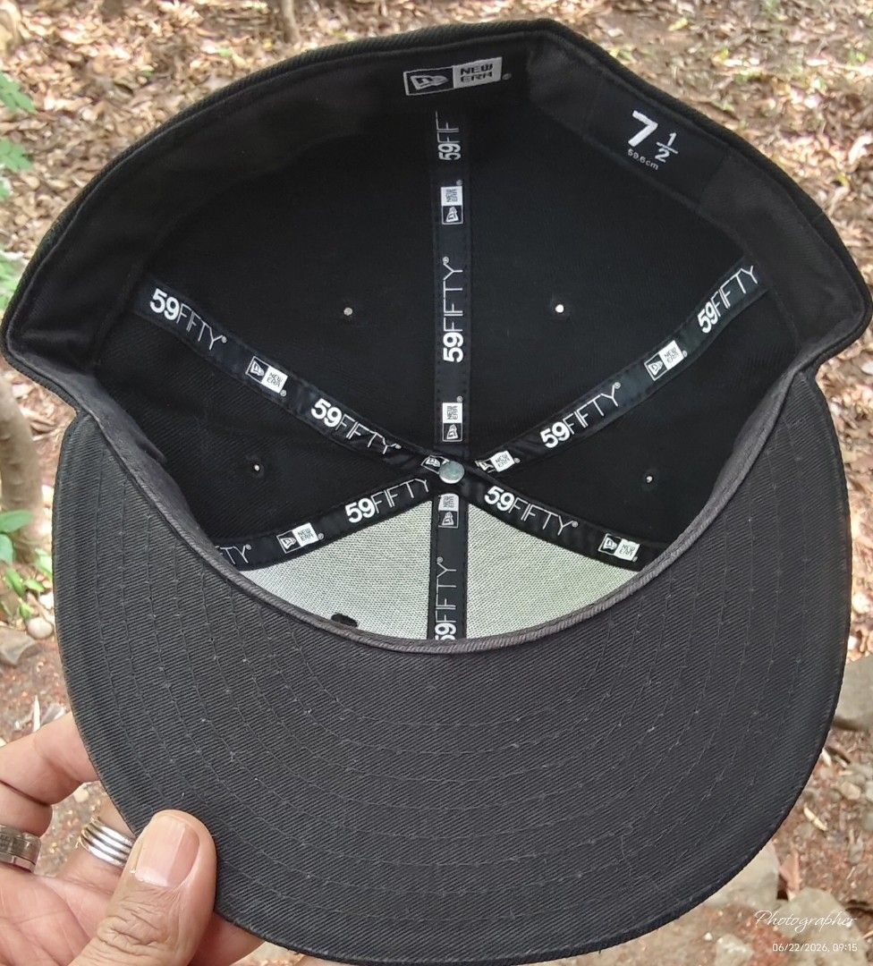 New Era 59FIFTY Black Fitted Hat 7 1/2 (Category: Caps & Hats) located in Manila. Submitted by sansmerci27 (Listing ID 1470901726, Image 2). Description: - Brand: New Era - Style: 59FIFTY Fitted Cap - Color: Black - Size: 7 1/2 - Design: Classic structured high crown with flat brim - Details: Features a gold embroidered 'Since 1920 New Era Ask Any Pro' patch on the front - Condition: Clean overall shape with original gold sticker intact and fully