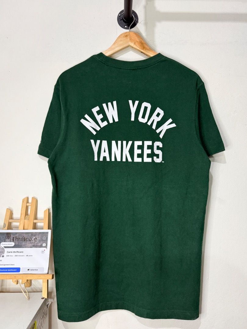 New Era - New York Yankees (Category: Activewear) located in Caloocan City. Submitted by choidelfin.420 (Listing ID 1470823528, Image 2). Description: 10/10 Color rate No hidden issue Sobrang bago pa ang kapal Solid ng condition 22x29.5.