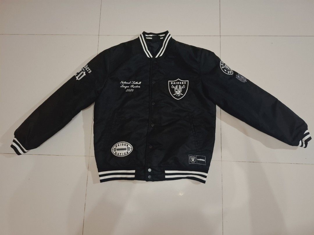 NFL x primark las vegas raiders varsity bomber jacket (Category: Coats, Jackets and Outerwear) located in Narvacan. Submitted by jigger85_2ndaccount (Listing ID 1470863732, Image 1). Description: NFL x primark las vegas raiders varsity bomber jacket like new 9.7/10 condition no issues size: medium on tag dimes: 22.5 x 26 can fit to medium to large bought in UK location: ilocos sur cab ship thru JNT or LBC.