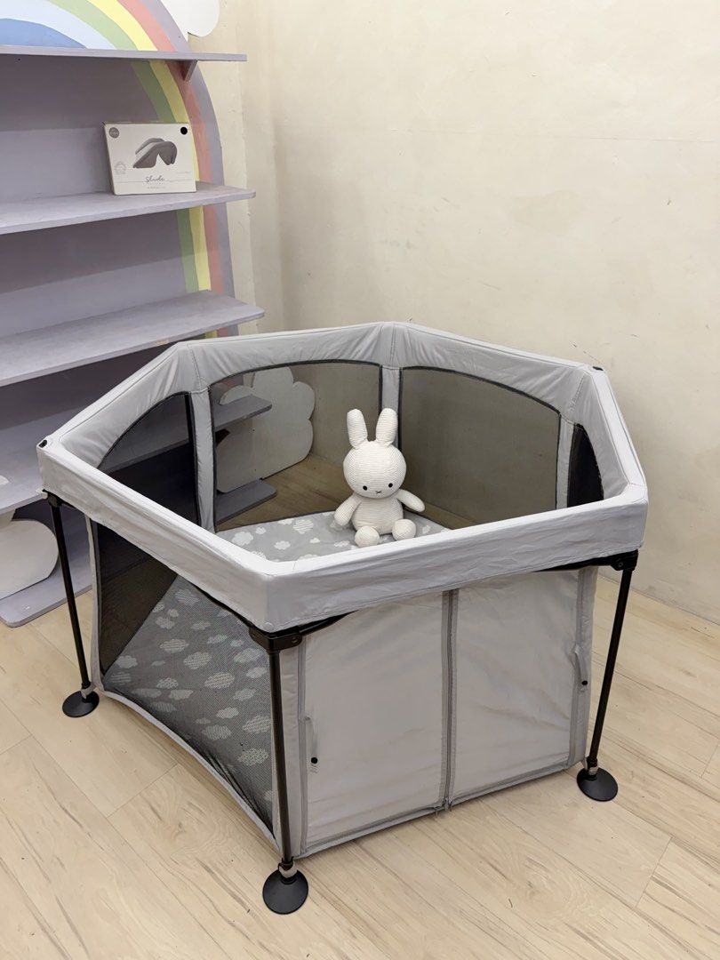 Nihun Ikuji Compact Folding Playpen (Category: Infant Playtime) located in Santa Maria. Submitted by babyshowearph_official (Listing ID 1470902802, Image 2). Description: .