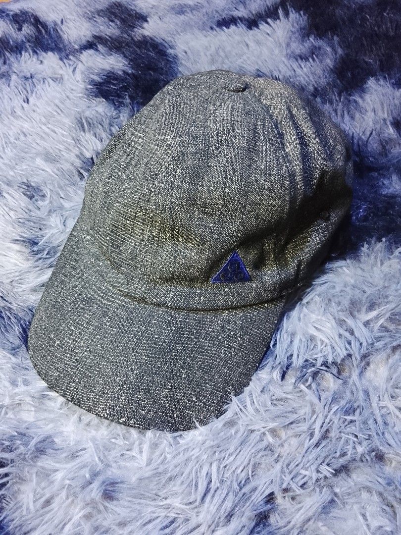Nike Acg Modern Specks Strapback Cap (Category: Caps & Hats) located in Rizal. Submitted by keepthrift15 (Listing ID 1470876190, Image 1). Description: Nike Acg Modern Specks Strapback Cap OSFA Excellent condition No issue Adjustable strapback ₱1,900 shipped.