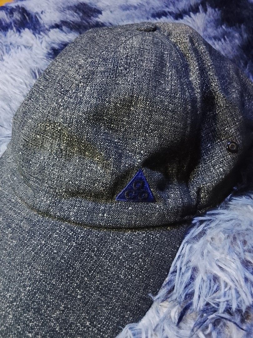 Nike Acg Modern Specks Strapback Cap (Category: Caps & Hats) located in Rizal. Submitted by keepthrift15 (Listing ID 1470876190, Image 2). Description: Nike Acg Modern Specks Strapback Cap OSFA Excellent condition No issue Adjustable strapback ₱1,900 shipped.