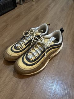 (Category: ) located in . Submitted by gio.clothes (Listing ID 1470919864, Image 1). Description: .