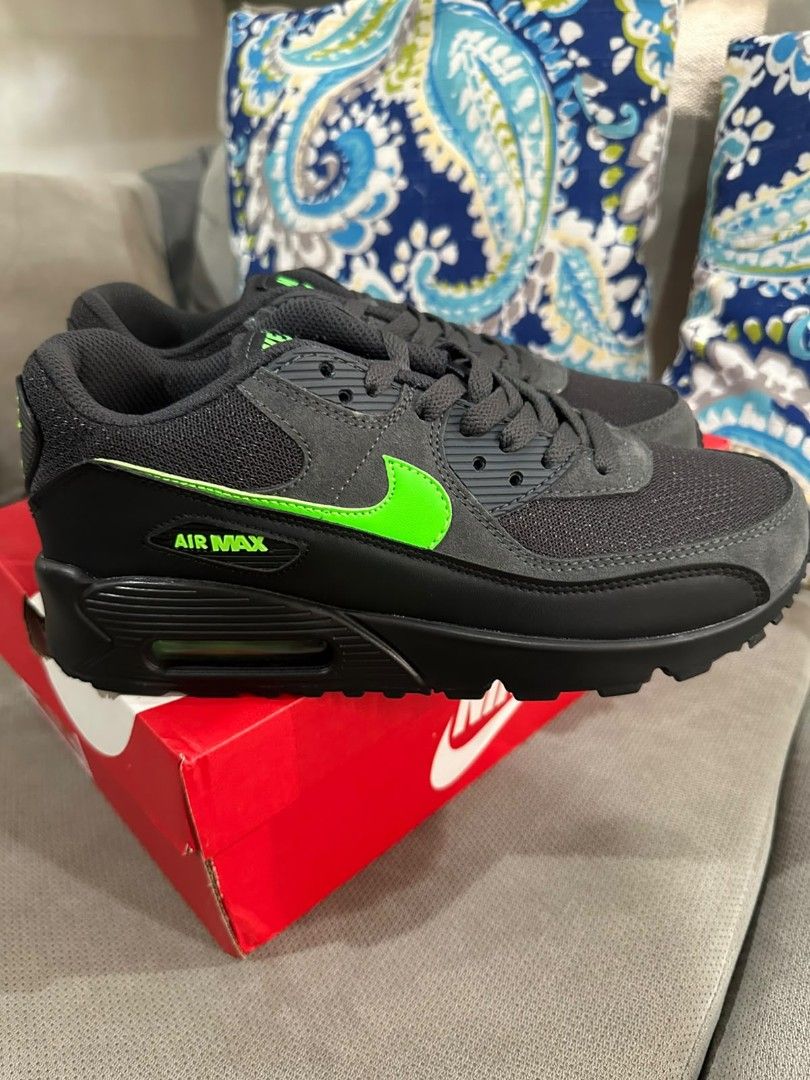 Nike Airmax 90 Anthracite (Category: Sneakers) located in Manila. Submitted by noblecrystal2026 (Listing ID 1470828930, Image 1). Description: NIKE AIRMAX 90 ANTRHACITE 8.5US MENS DM0029-015 BRANWNEW SCANNABLE QR ₱2,500.00 SHIPS NATI0NWIDE meetups SM Angono.