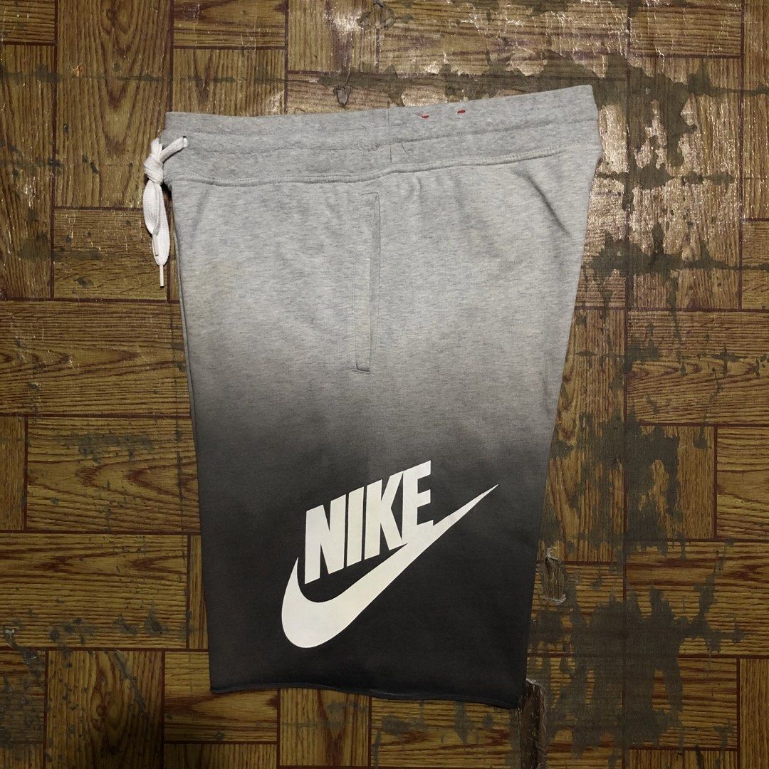 NIKE ALUMNI FADE LIGHT KNIT SHORT (Category: Shorts) located in Dasmarinas. Submitted by corenyxmessy_3rd_account (Listing ID 1470905386, Image 1). Description: waist - 30 to 36 length - 22.