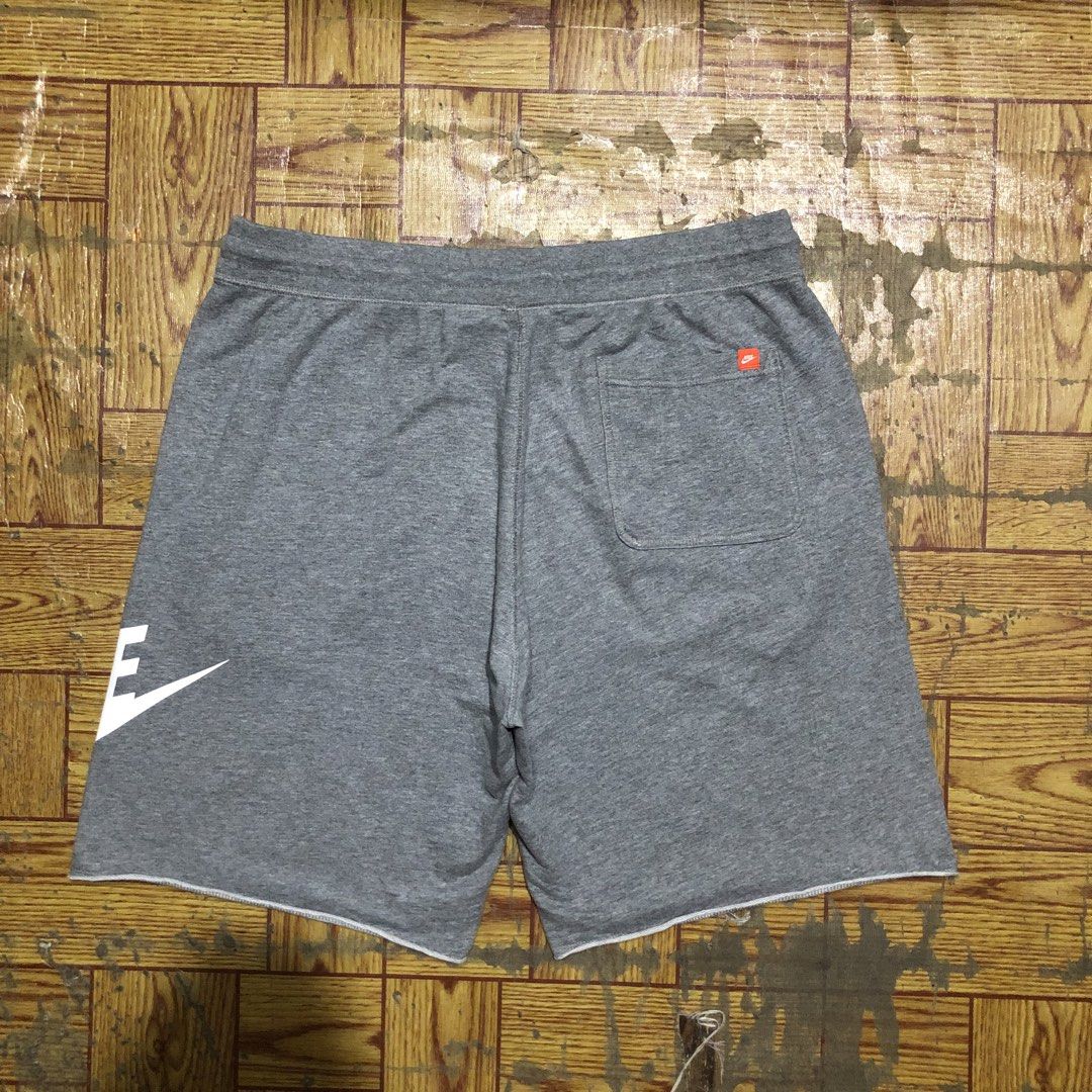 NIKE ALUMNI GREY (Category: Shorts) located in Dasmarinas. Submitted by corenyxmessy_3rd_account (Listing ID 1470904237, Image 2). Description: waist - 34 to 38 length - 20.