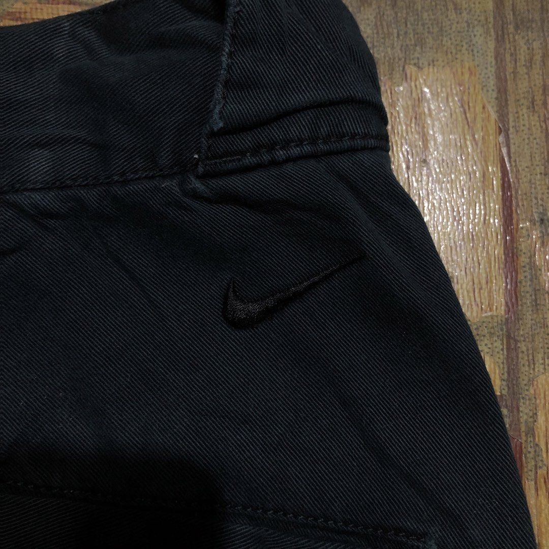 NIKE ATHLETIC DEPT. SHORT (Category: Shorts) located in Dasmarinas. Submitted by corenyxmessy_3rd_account (Listing ID 1470907932, Image 3). Description: waist - 31 to 32 length - 21.
