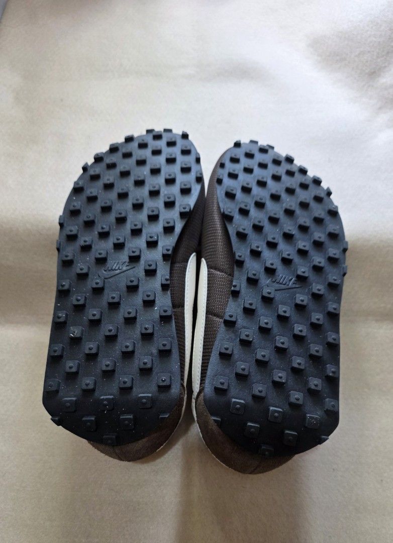 Nike Daybreak Brown White Shoes US 11 (Category: Sneakers) located in Pasig City. Submitted by declutteringcart (Listing ID 1470776475, Image 2). Description: • needs cleaning • no box 🔸️ sf shouldered by buyer 🔸️ no reservation, first to pay gets the item 🔸️ take all as is. kindly check all photos for condition 🔸️ no lowballing please.
