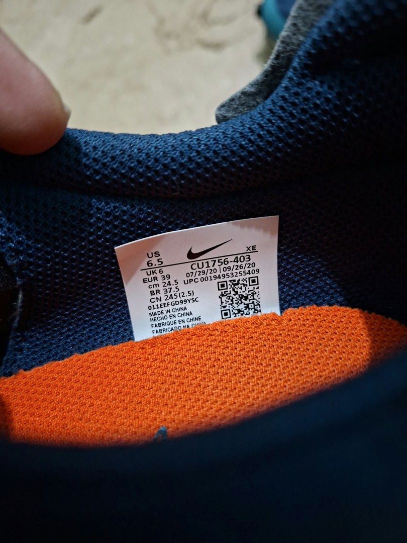 NIKE DBREAK - TYPE SE (Category: Sneakers) located in Manila. Submitted by crestymill (Listing ID 1470855281, Image 3). Description: FOR SALE 💌 NIKE DBREAK - TYPE SE SIZE: 6.5 MENS WOMENS 7.5-8 UNUSED NO BOX 999php.